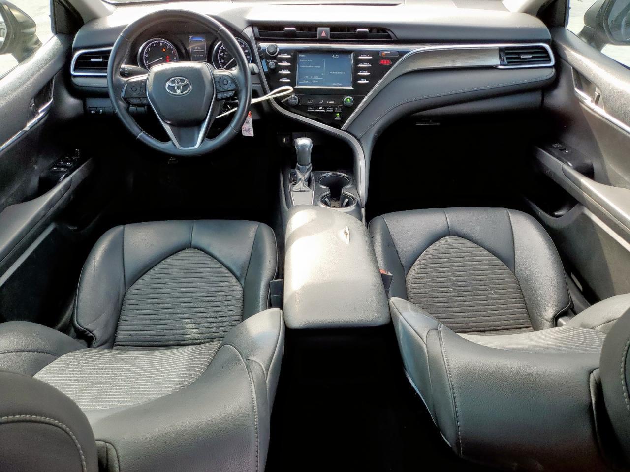 2018 TOYOTA CAMRY