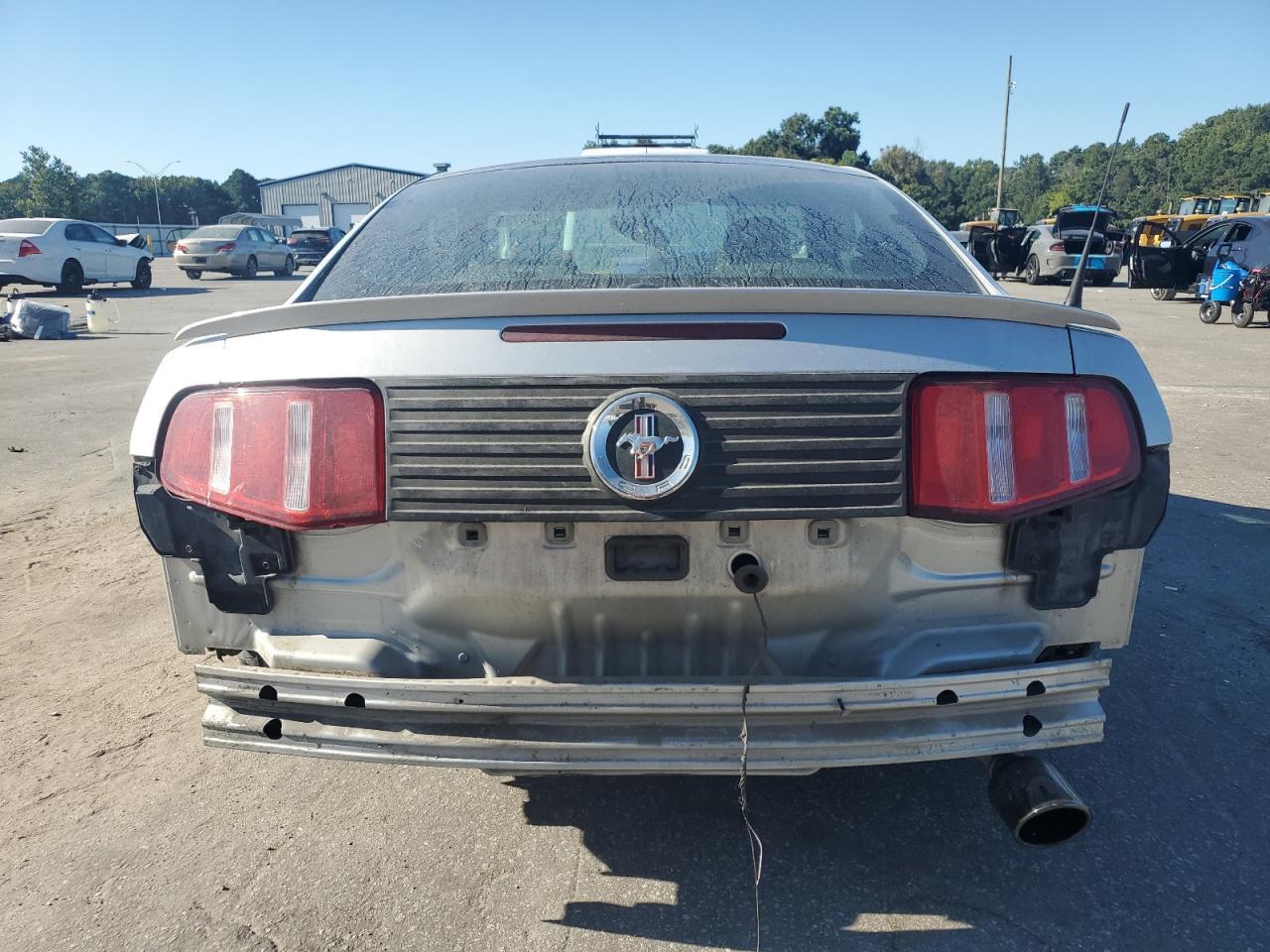 2010 FORD MUSTANG