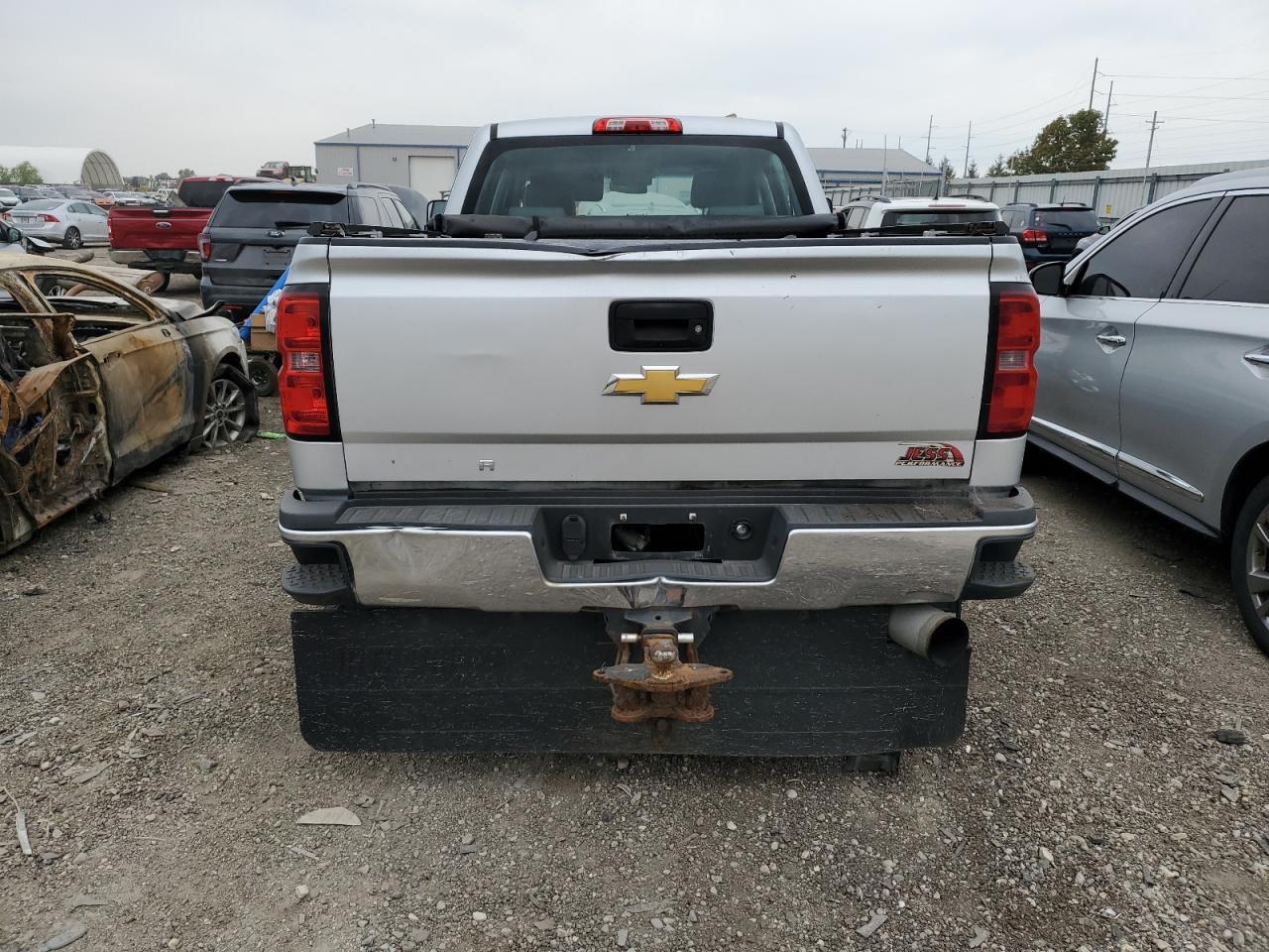 2018 CHEVROLET Silverado 2500