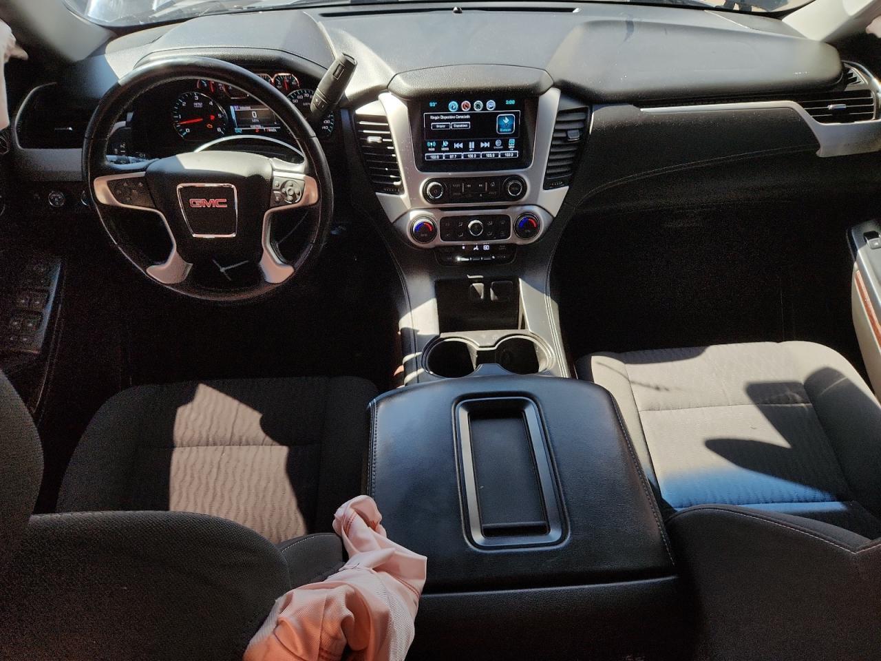 2017 GMC Yukon