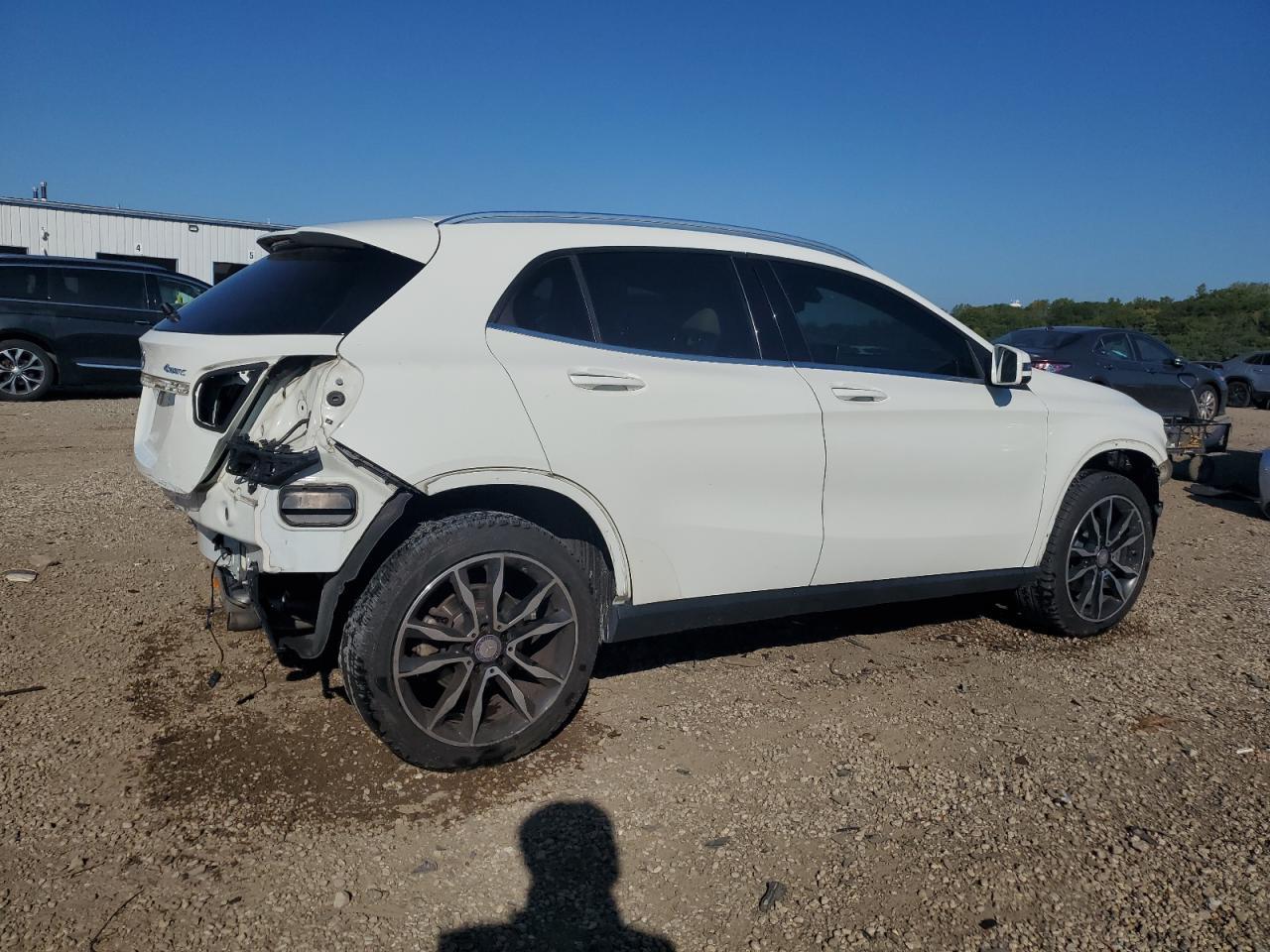 2017 MERCEDES-BENZ GLA-Class