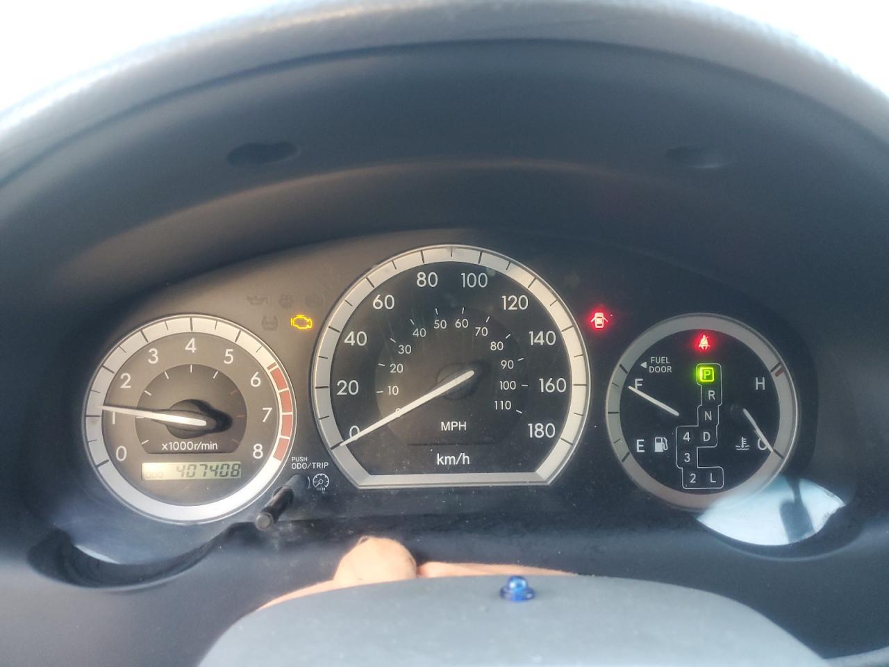 2004 TOYOTA SIENNA