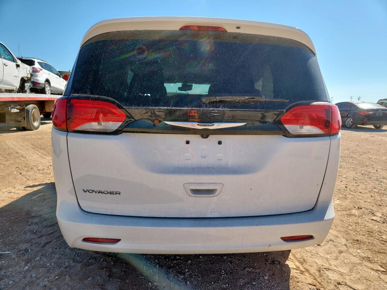 2023 CHRYSLER Voyager