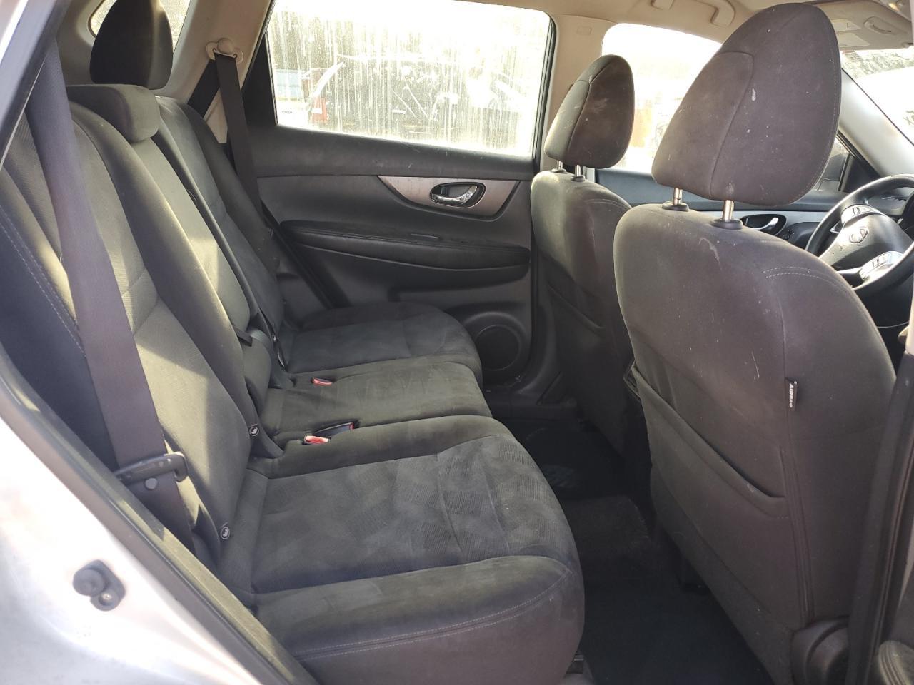 2015 NISSAN ROGUE