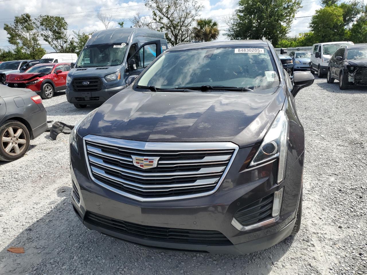 2017 CADILLAC XT5