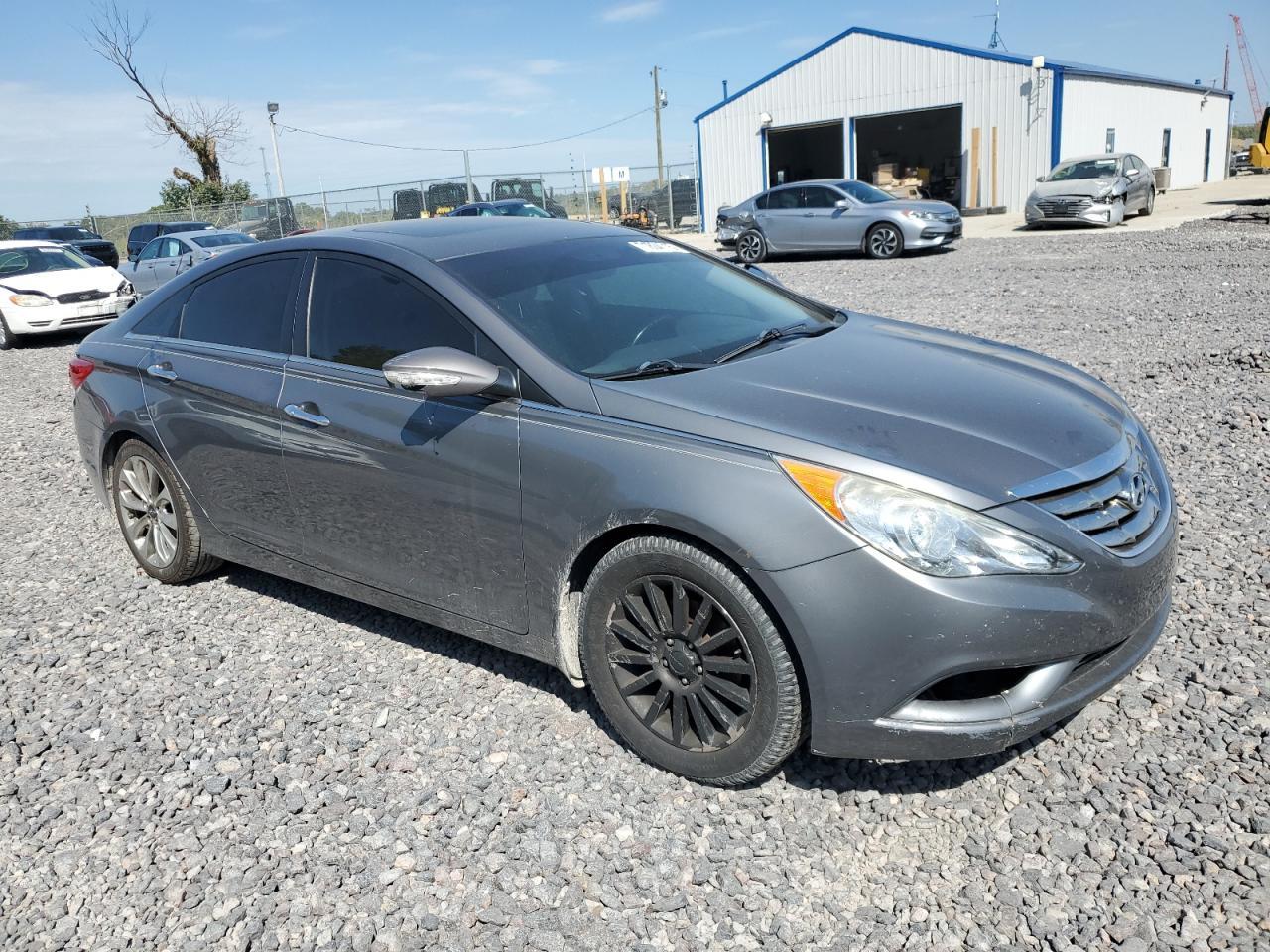 2011 HYUNDAI SONATA