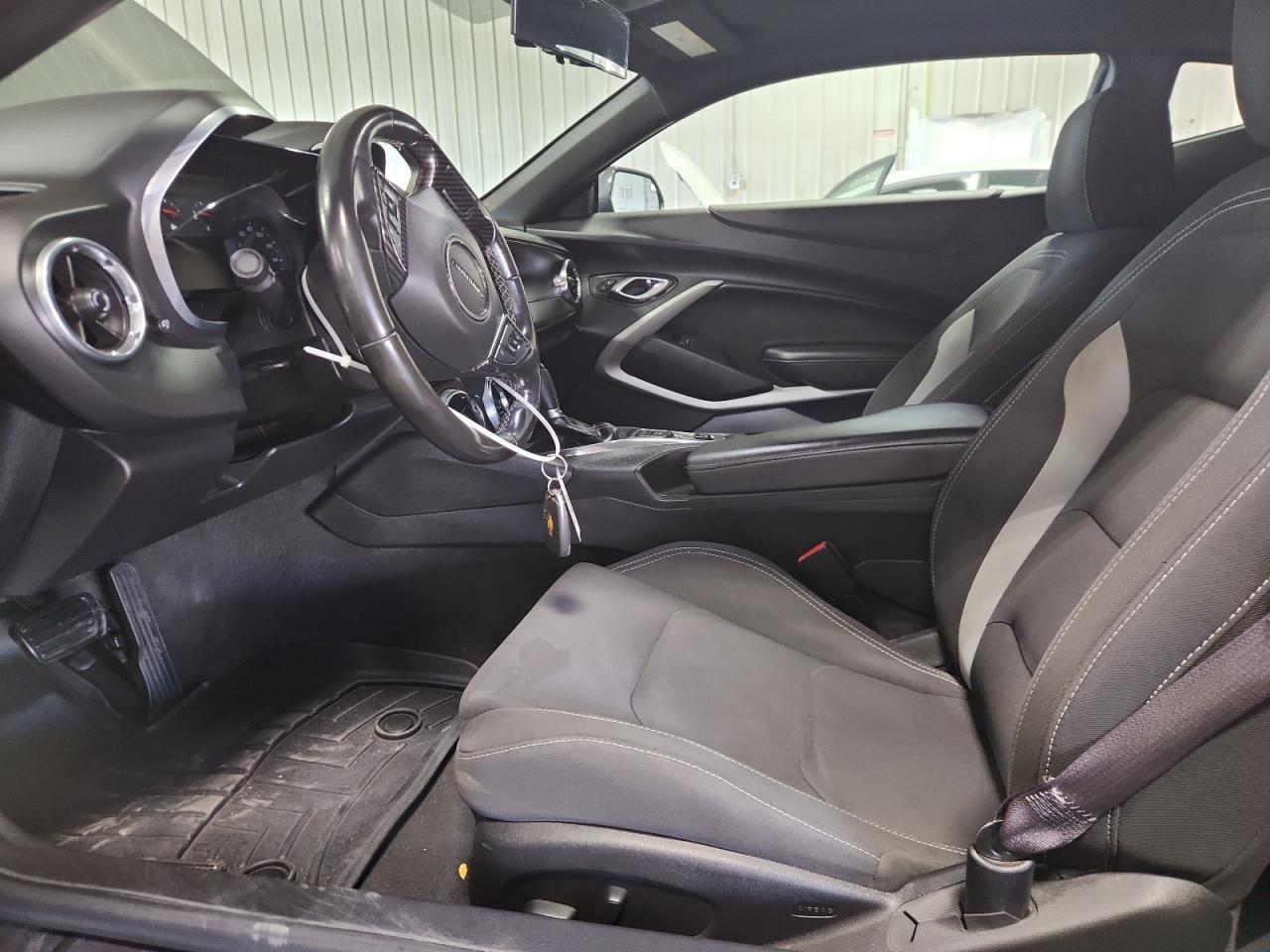 2017 CHEVROLET Camaro