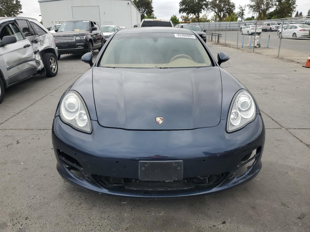 2011 PORSCHE Panamera