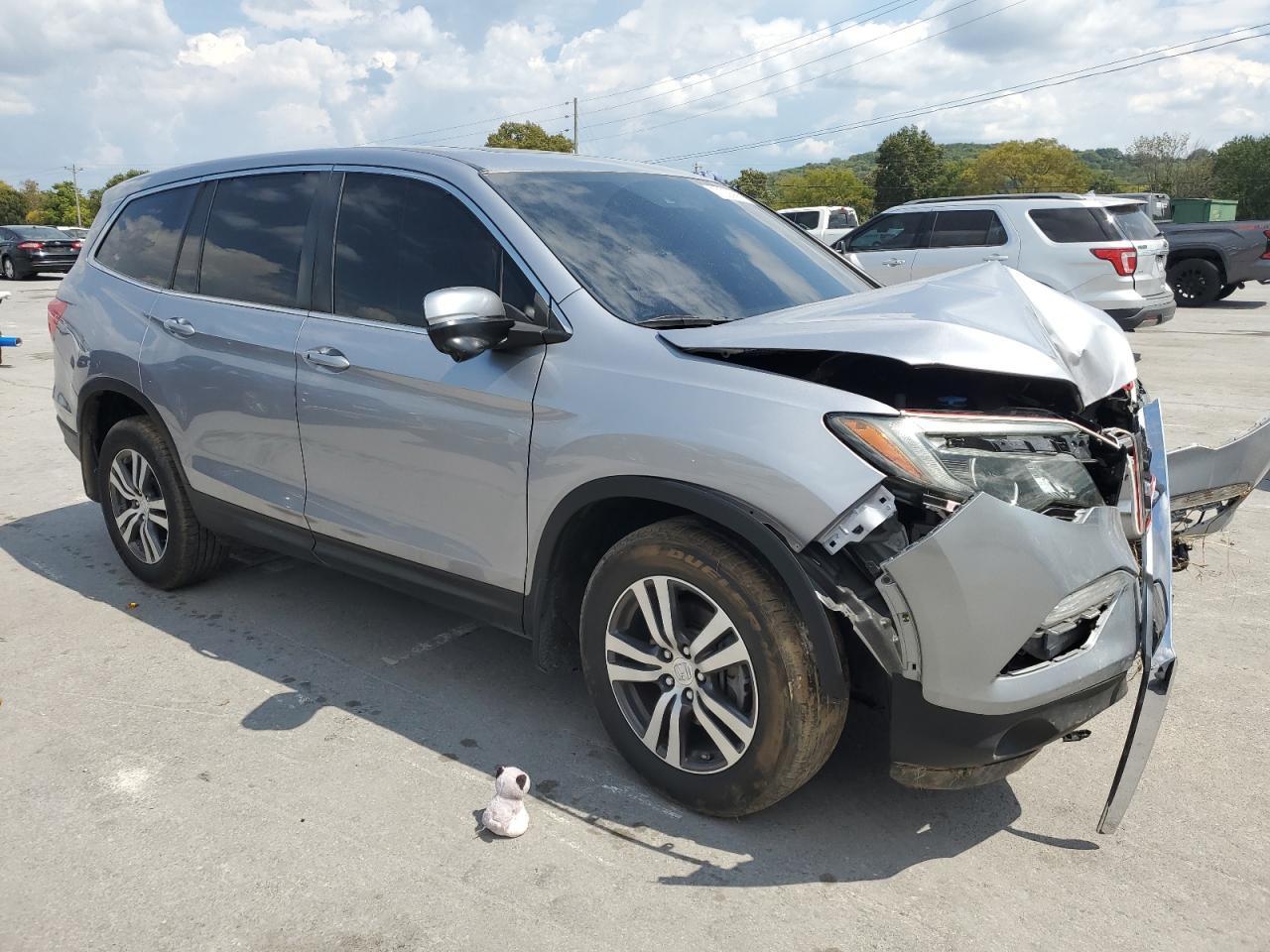 2017 HONDA PILOT