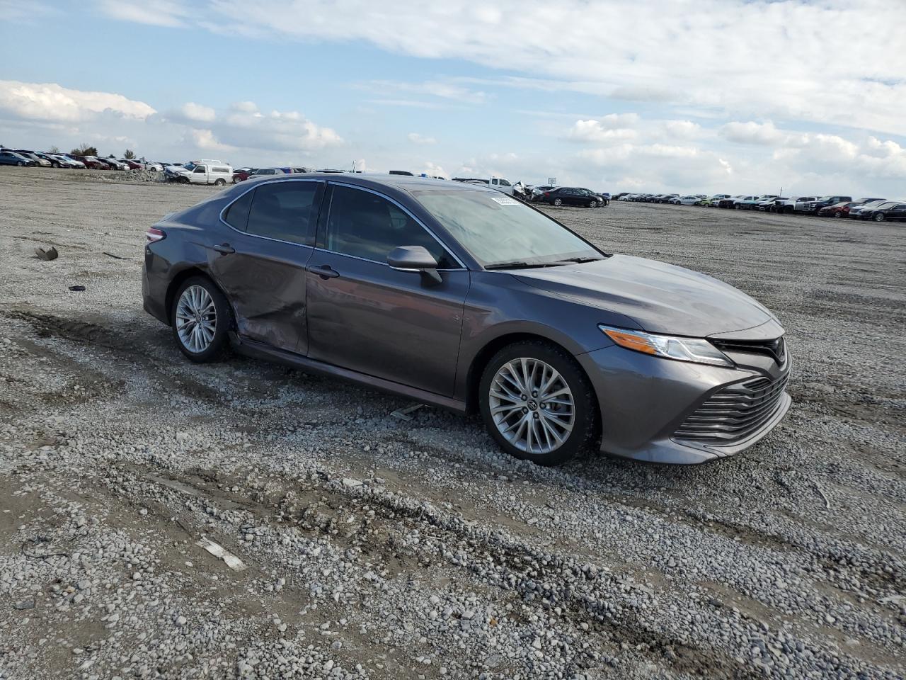 2019 TOYOTA CAMRY