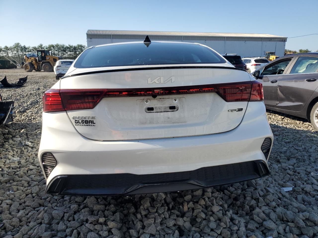 2023 KIA FORTE