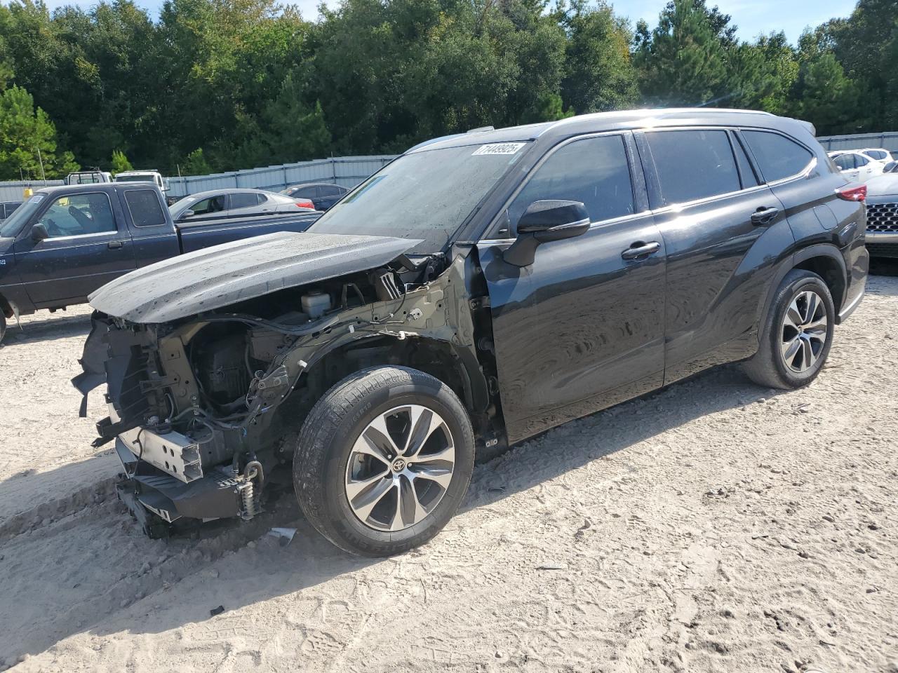 2021 TOYOTA HIGHLANDER