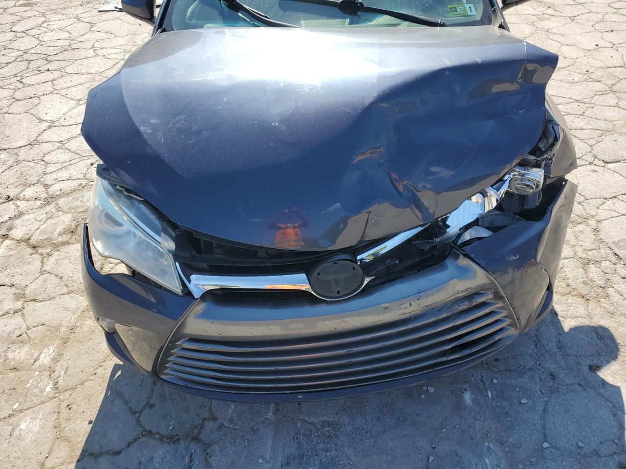 2016 TOYOTA CAMRY