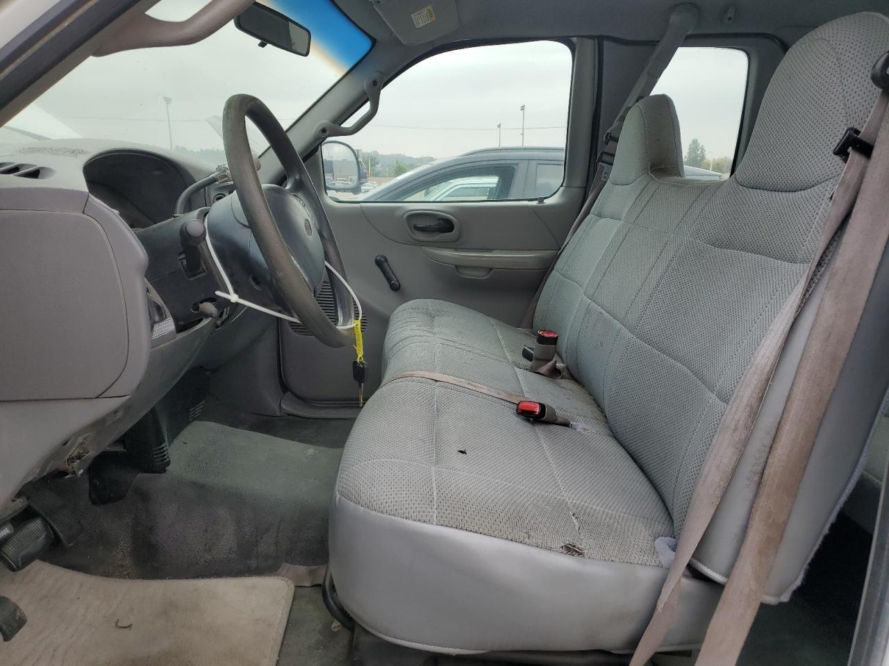 2000 FORD F-150