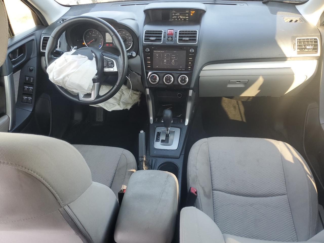 2017 SUBARU FORESTER