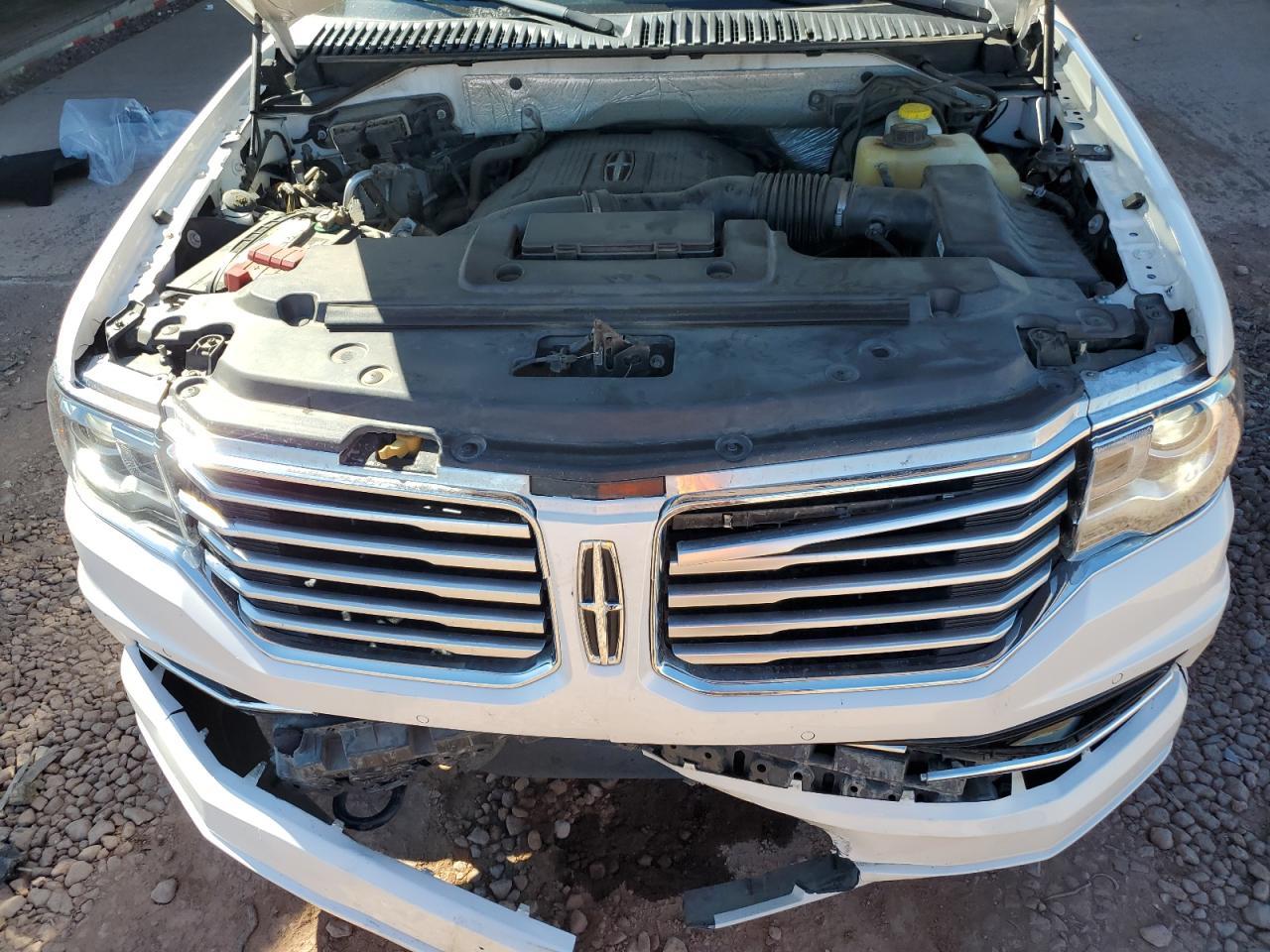 2017 LINCOLN Navigator