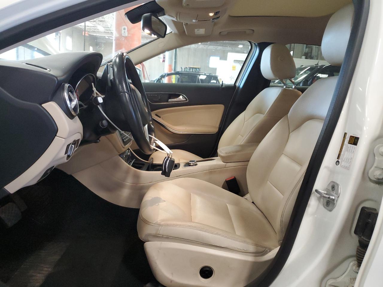 2015 MERCEDES-BENZ GLA-Class