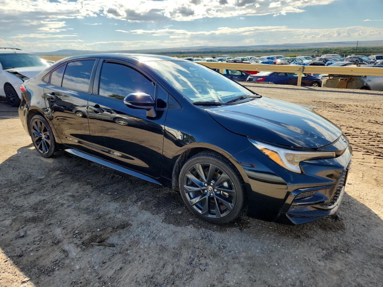 2024 TOYOTA COROLLA