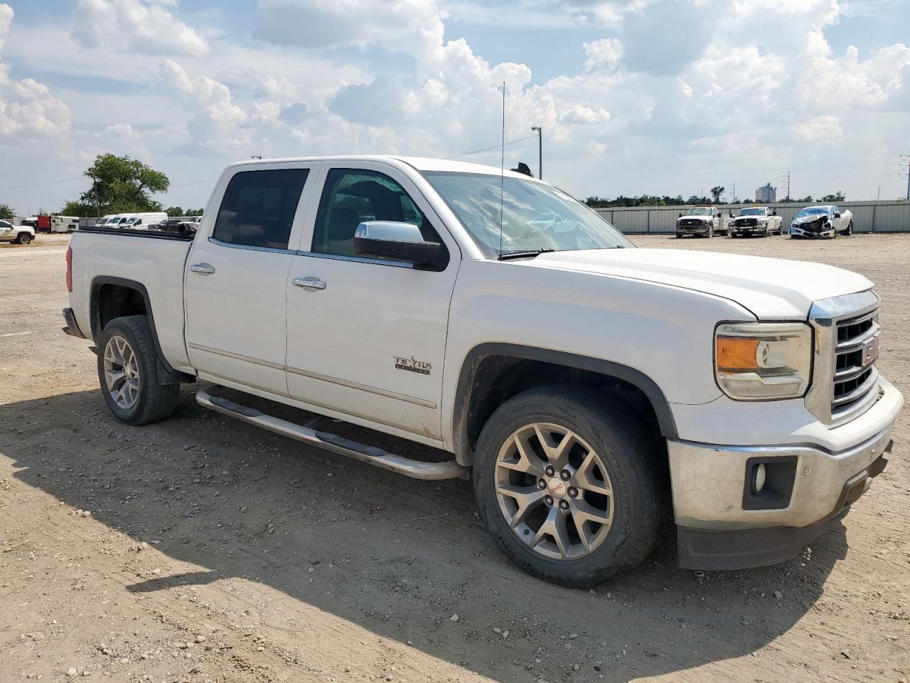 2015 GMC Sierra