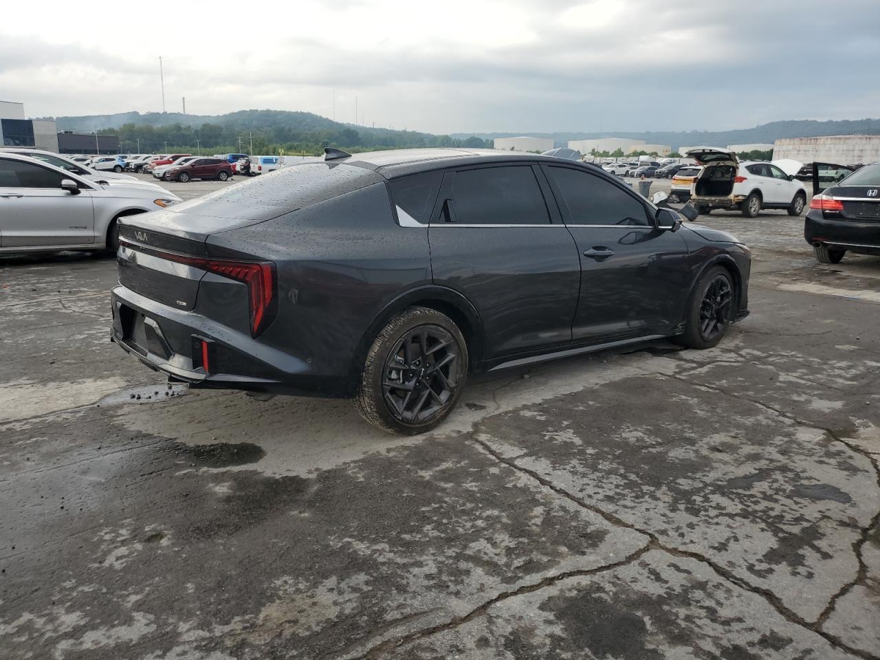 2025 KIA K4