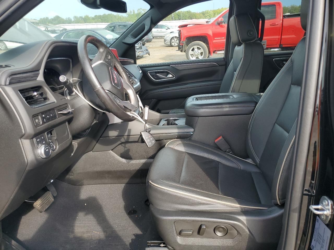 2023 GMC Yukon XL