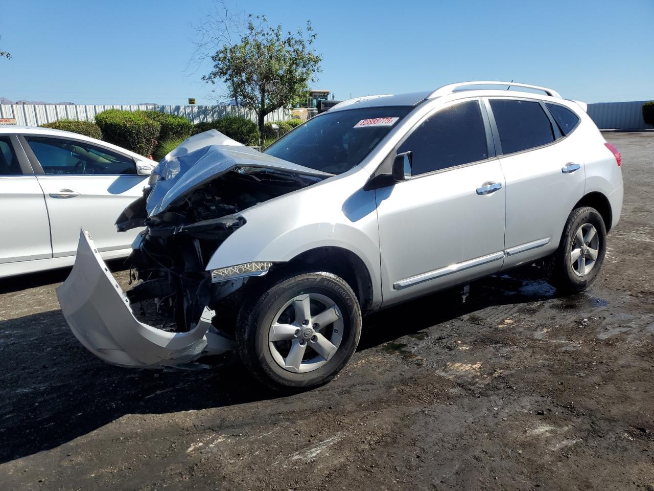 2015 NISSAN ROGUE