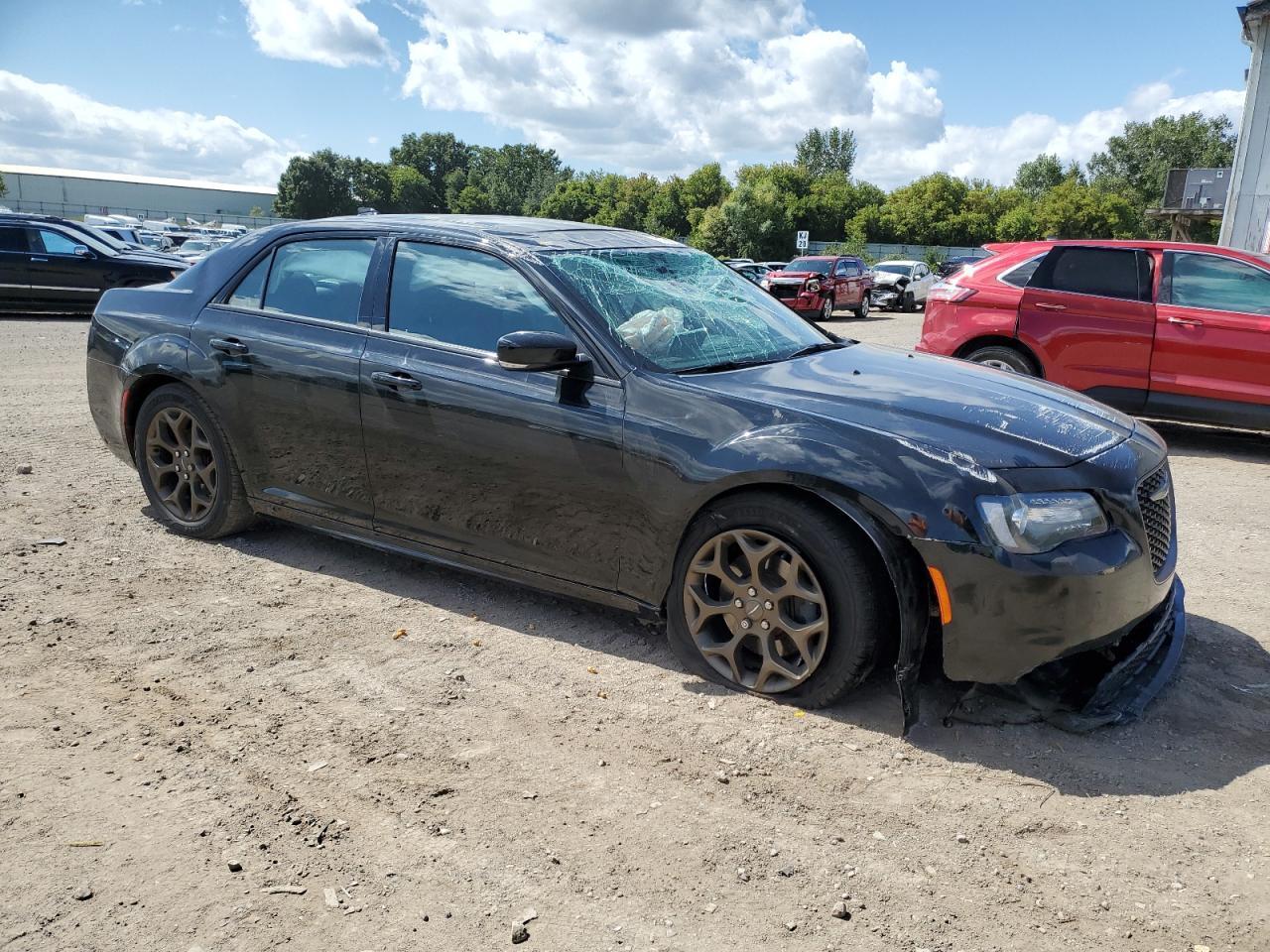 2016 CHRYSLER 300
