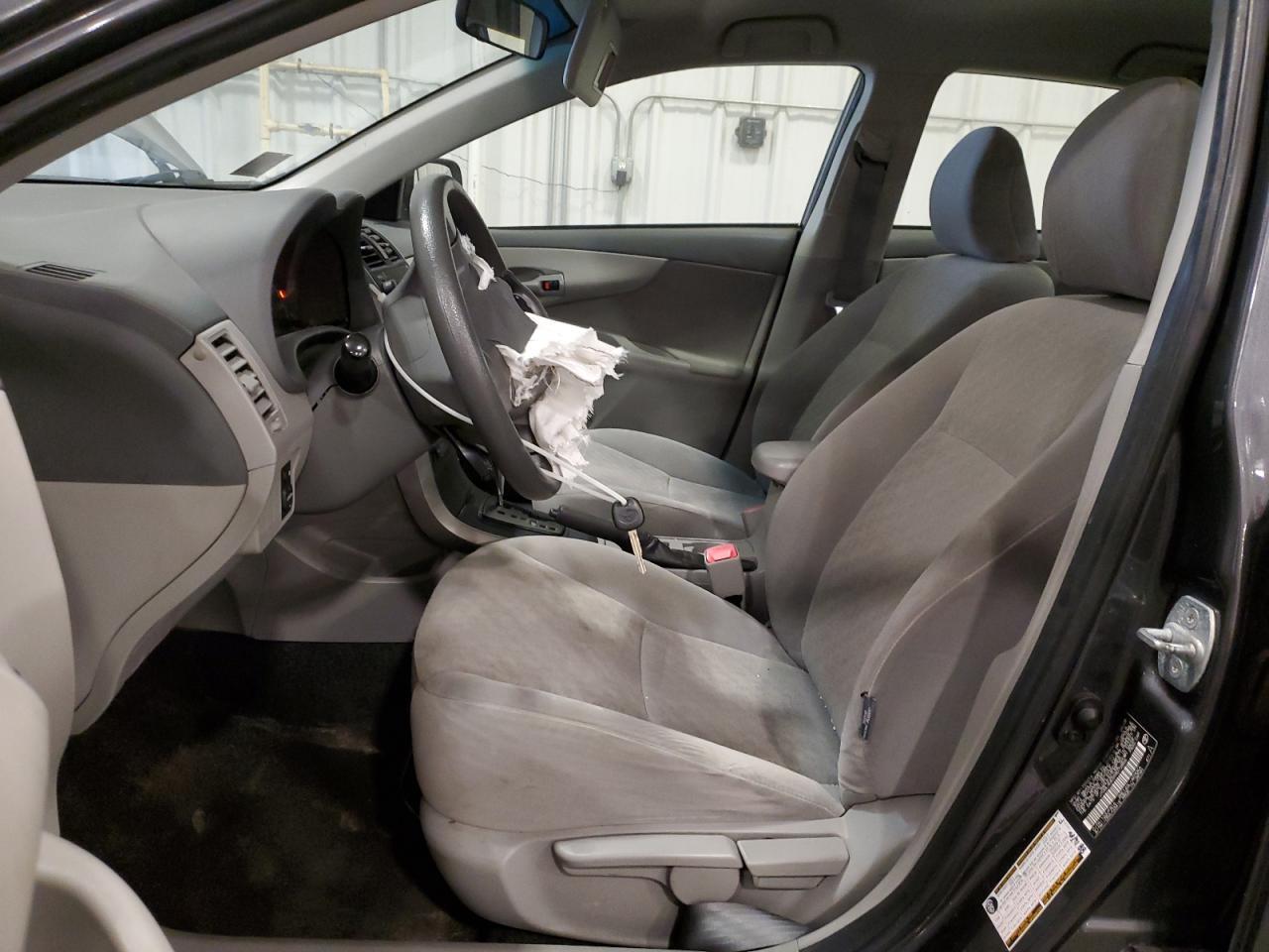2009 TOYOTA COROLLA