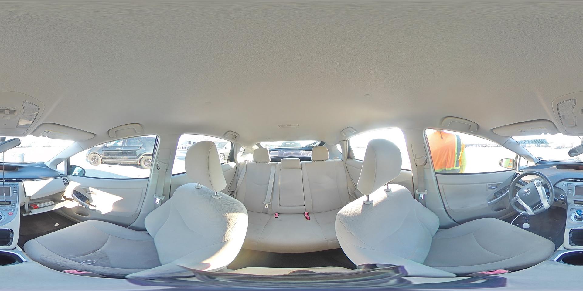 2013 TOYOTA PRIUS