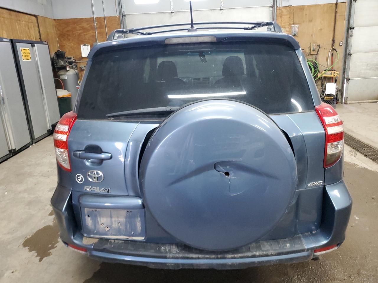 2011 TOYOTA RAV4