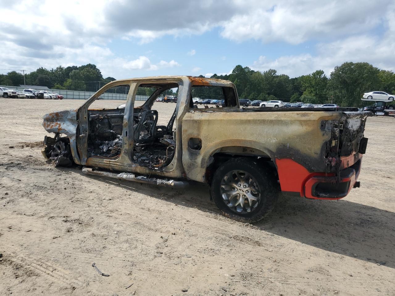 2024 CHEVROLET Silverado