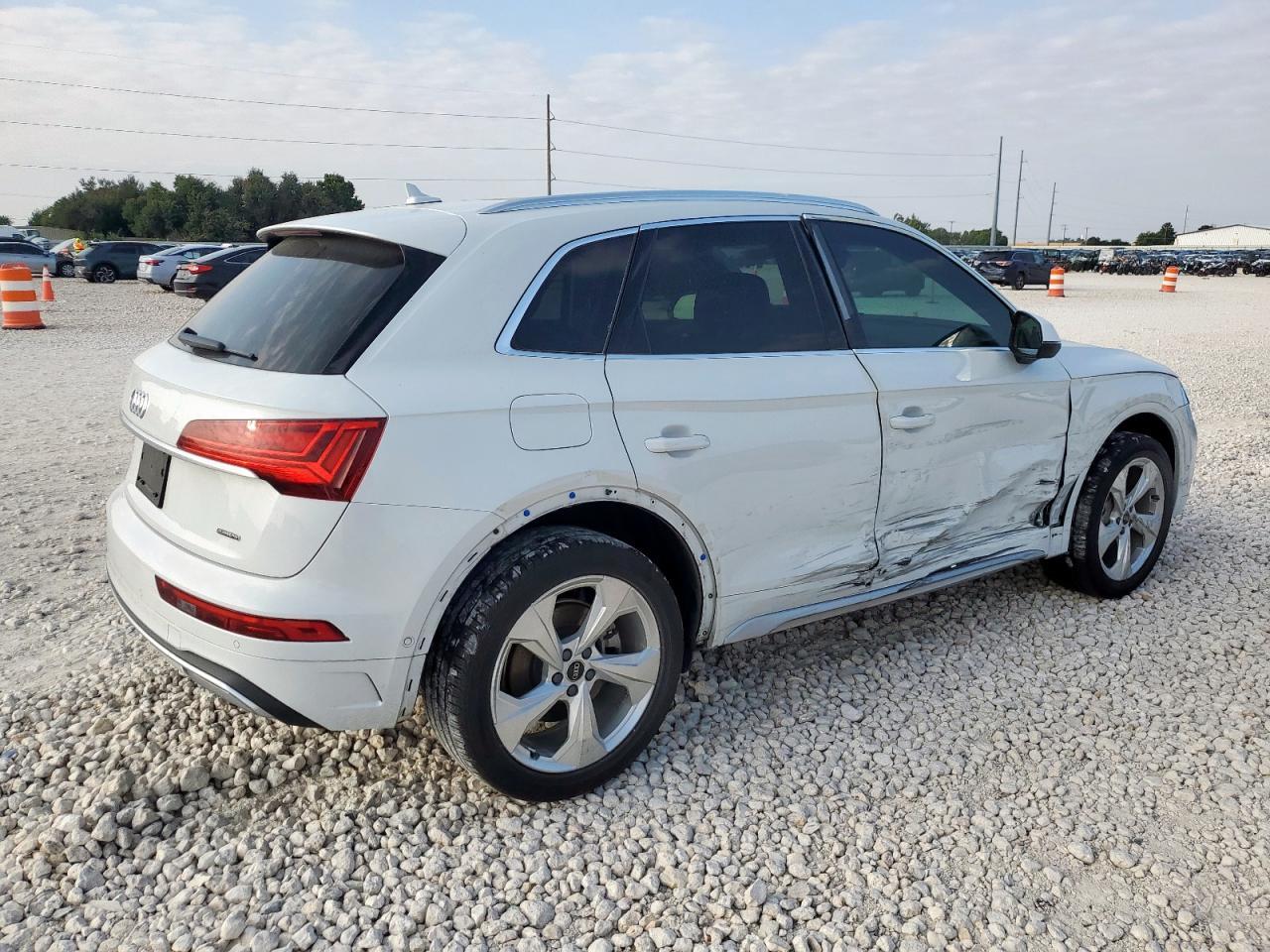 2021 AUDI Q5