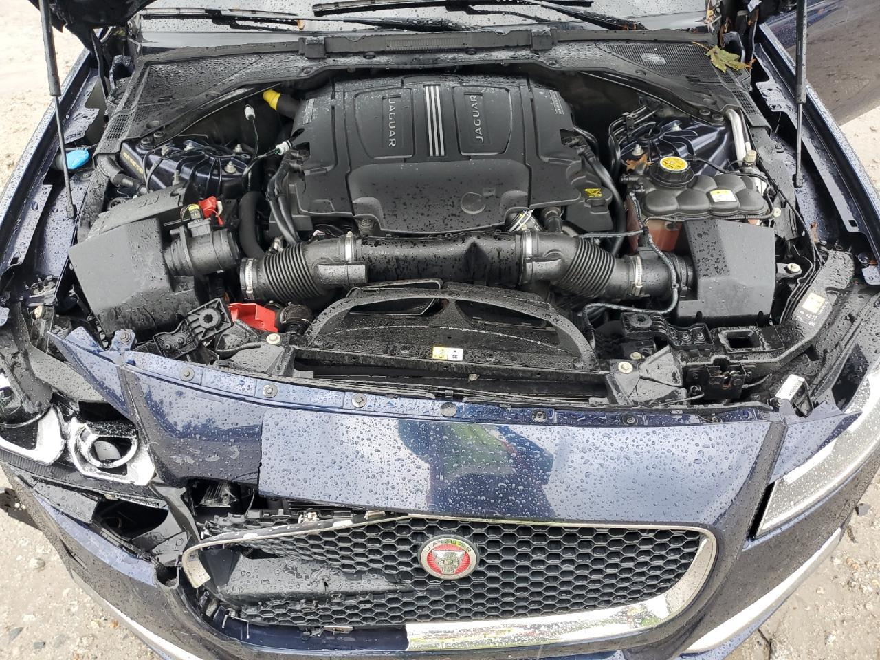 2016 JAGUAR XF