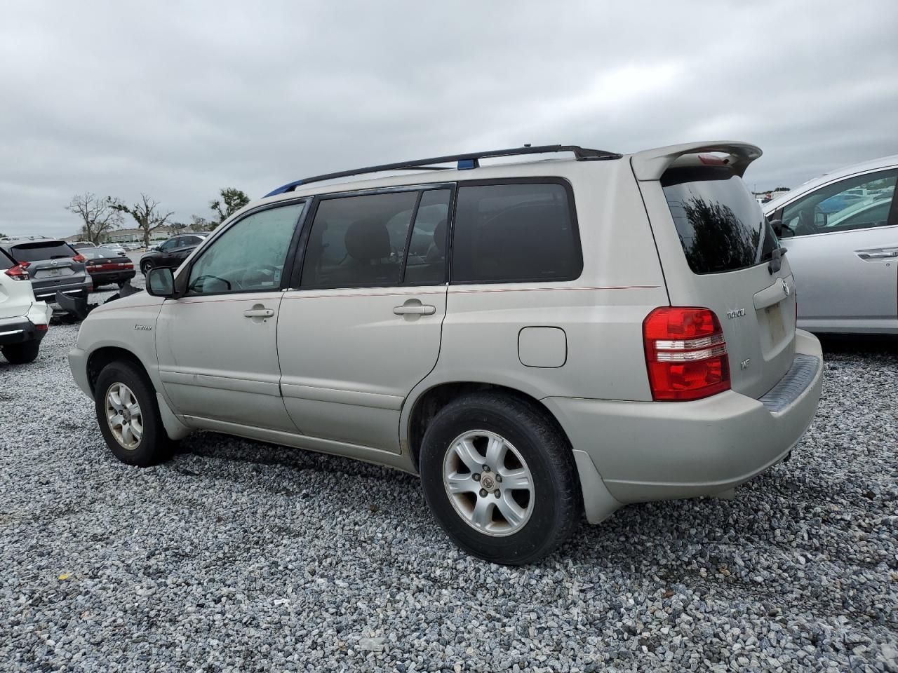 2002 TOYOTA HIGHLANDER