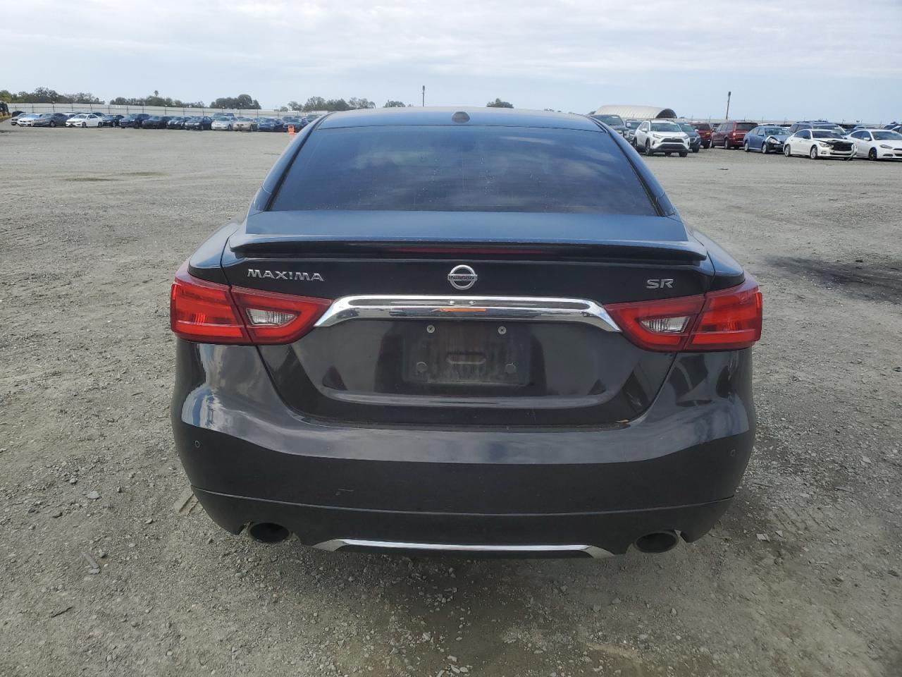 2017 NISSAN Maxima