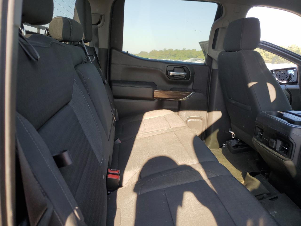 2021 CHEVROLET Silverado