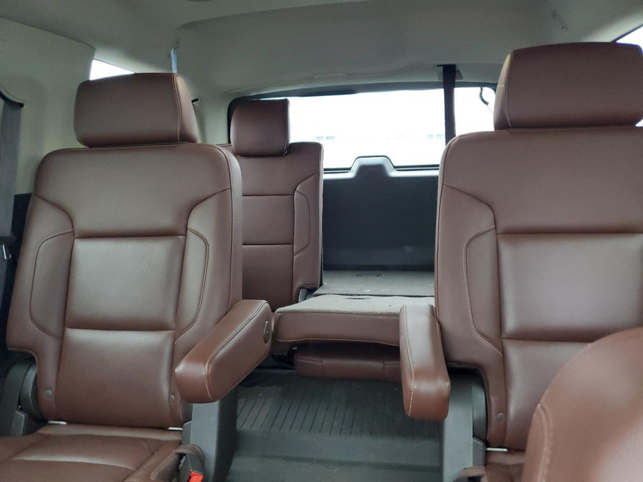 2017 CHEVROLET Tahoe