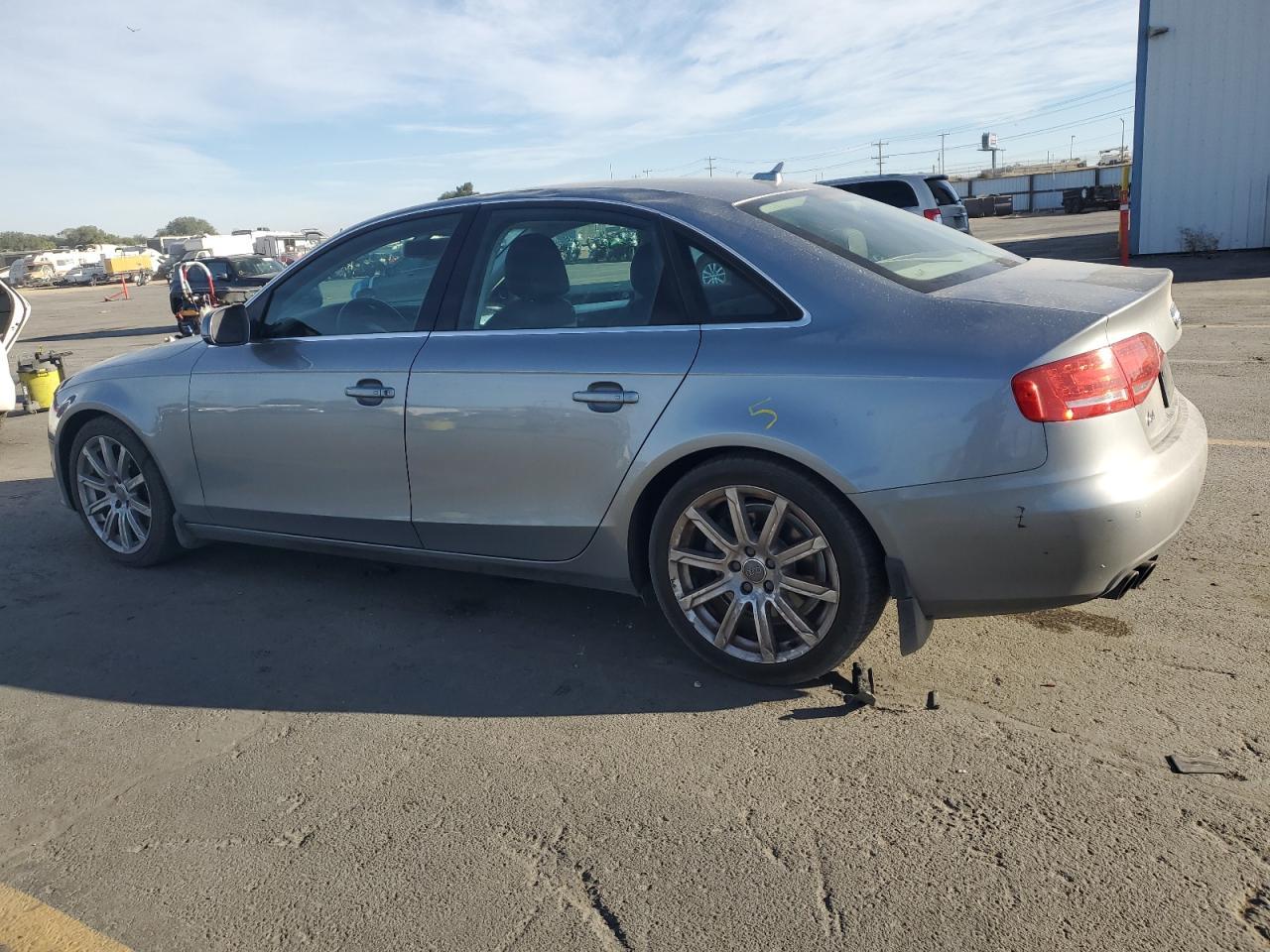 2011 AUDI A4