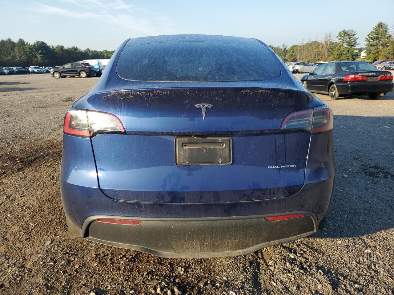 2024 TESLA MODEL Y