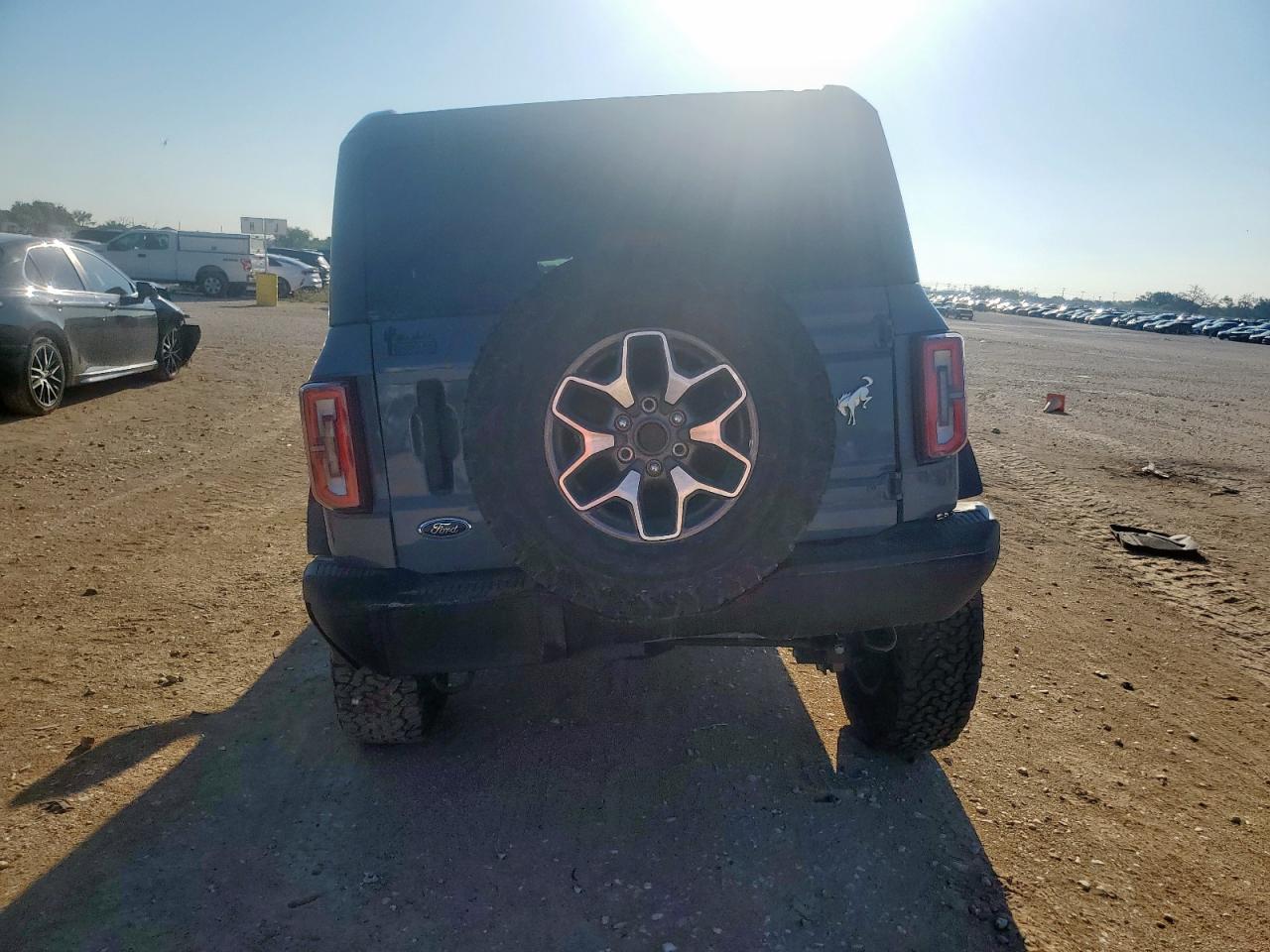 2024 FORD Bronco