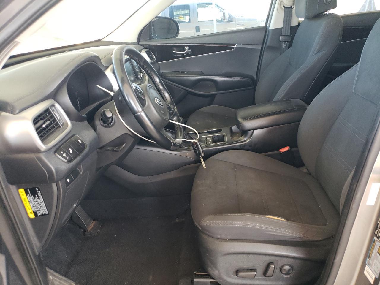 2017 KIA SORENTO
