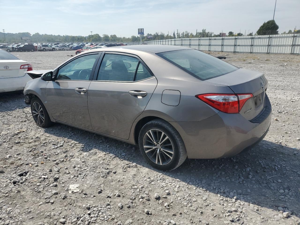 2016 TOYOTA COROLLA