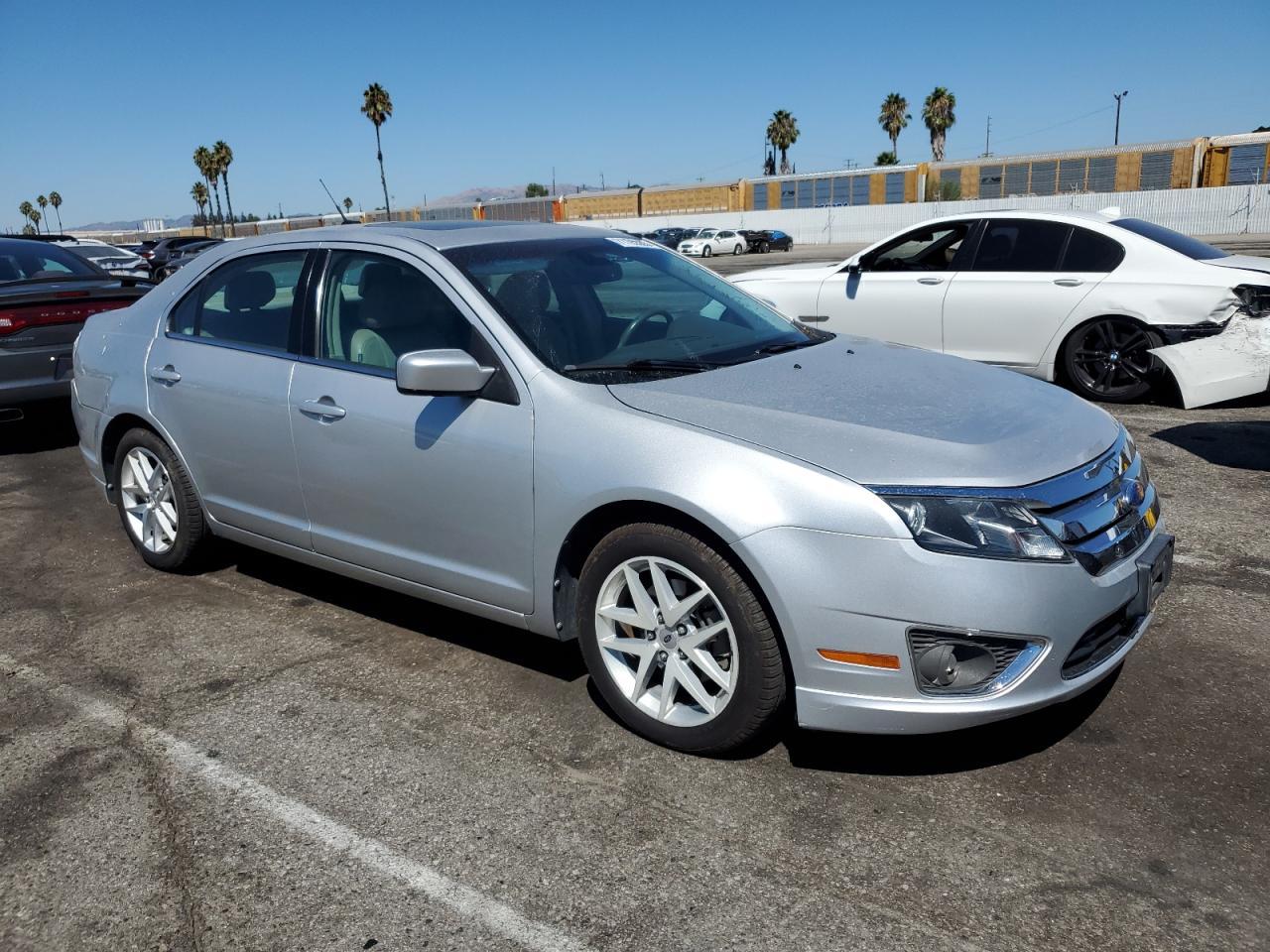 2011 FORD FUSION