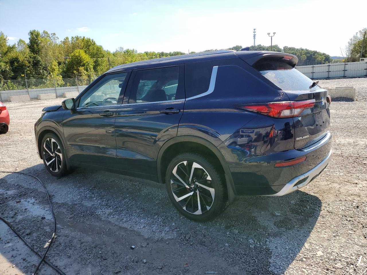2023 MITSUBISHI outlander