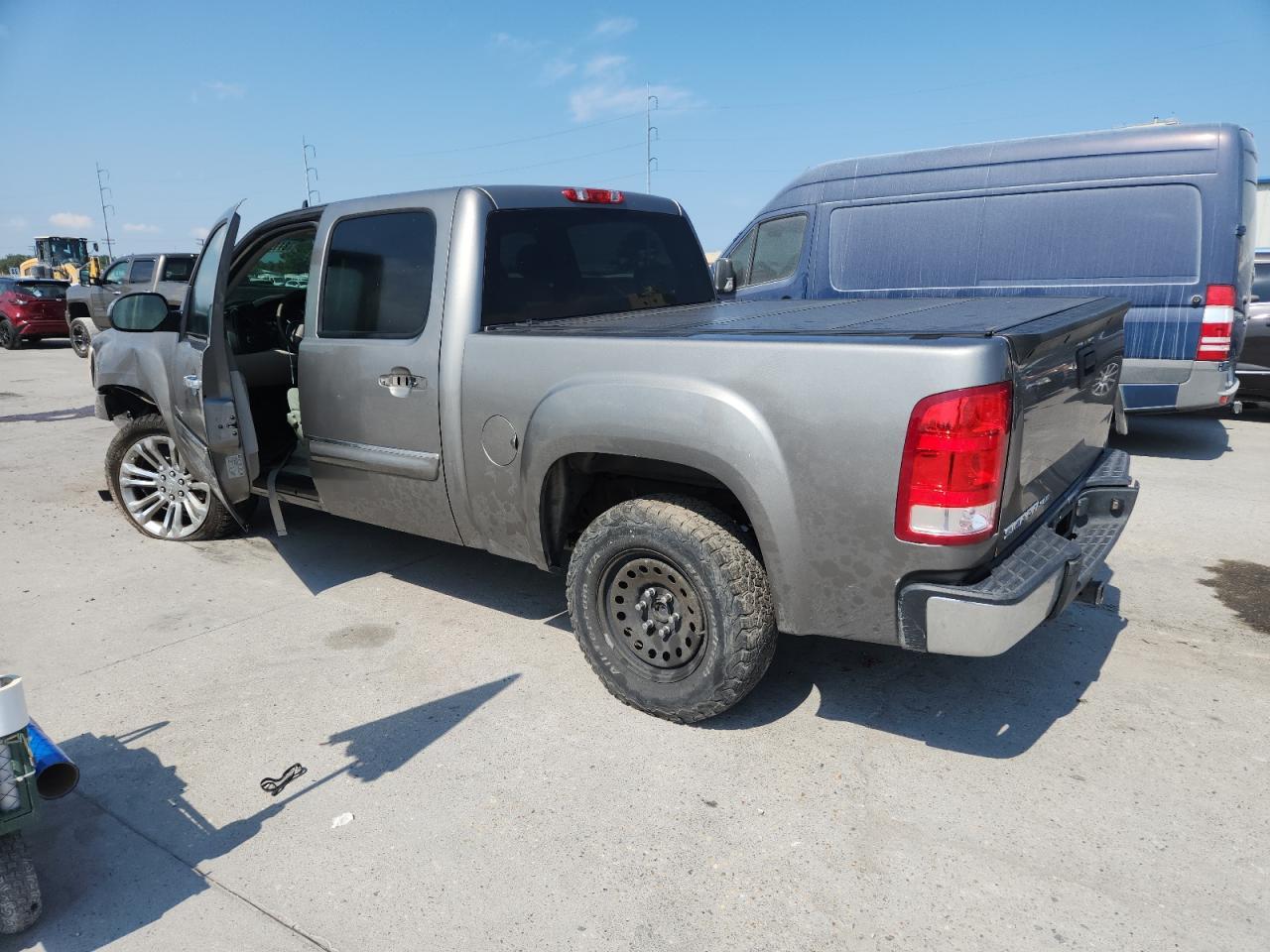 2013 GMC Sierra