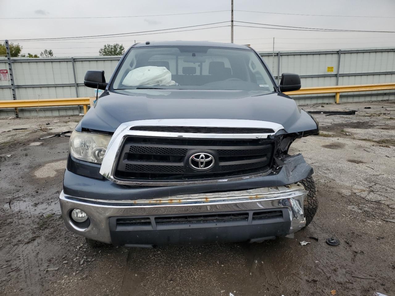 2010 TOYOTA TUNDRA
