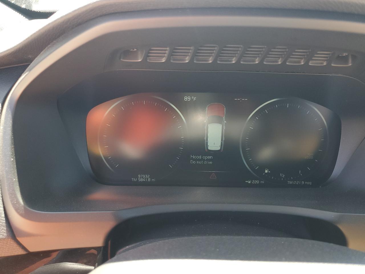 2018 VOLVO XC90