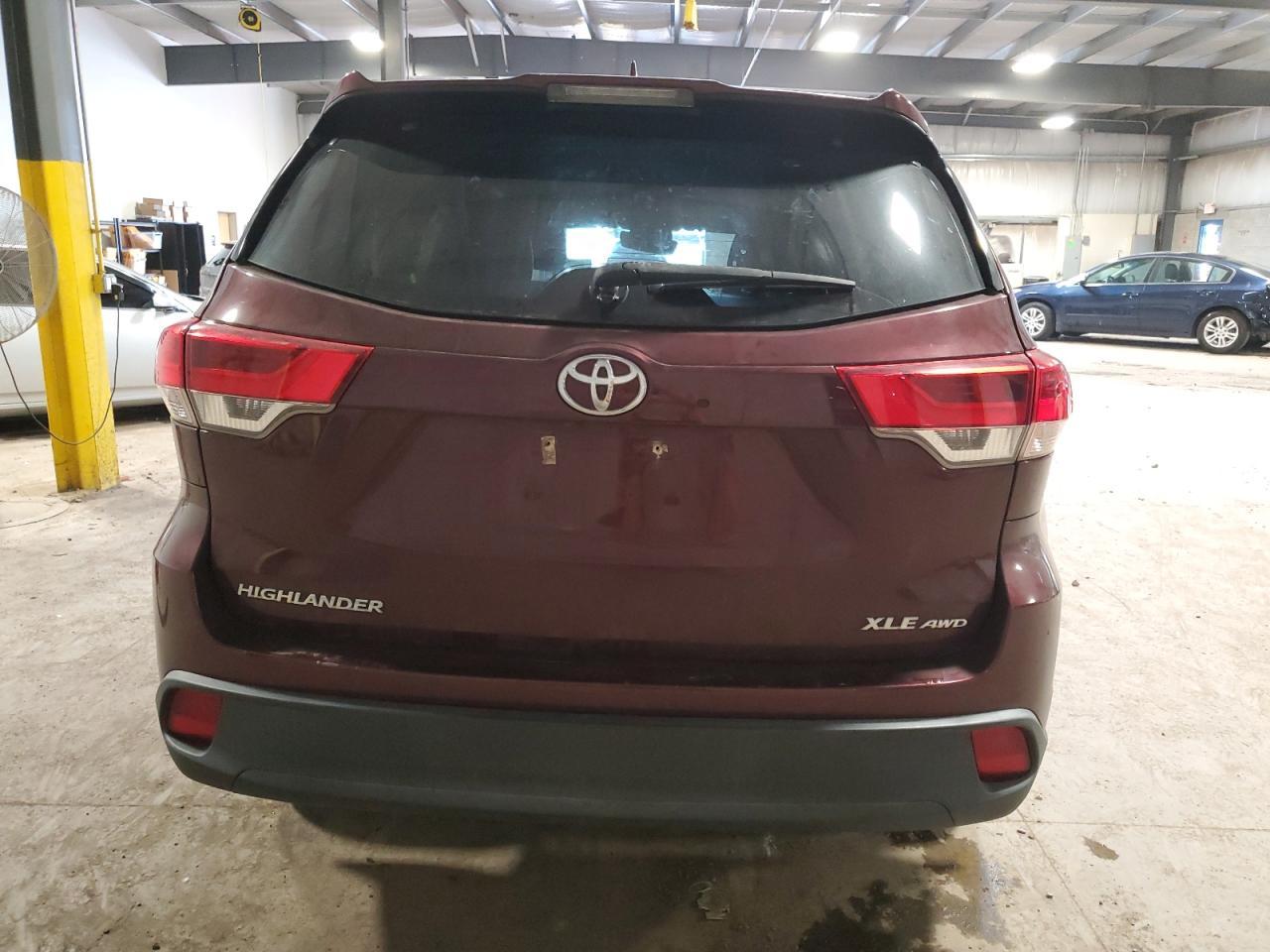 2019 TOYOTA HIGHLANDER