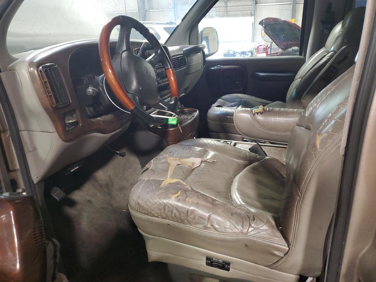 2002 CHEVROLET EXPRESS 2500