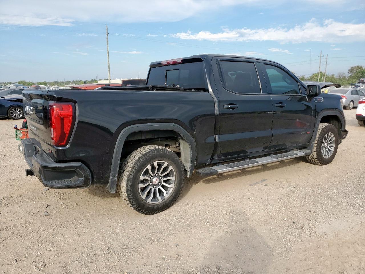 2021 GMC Sierra